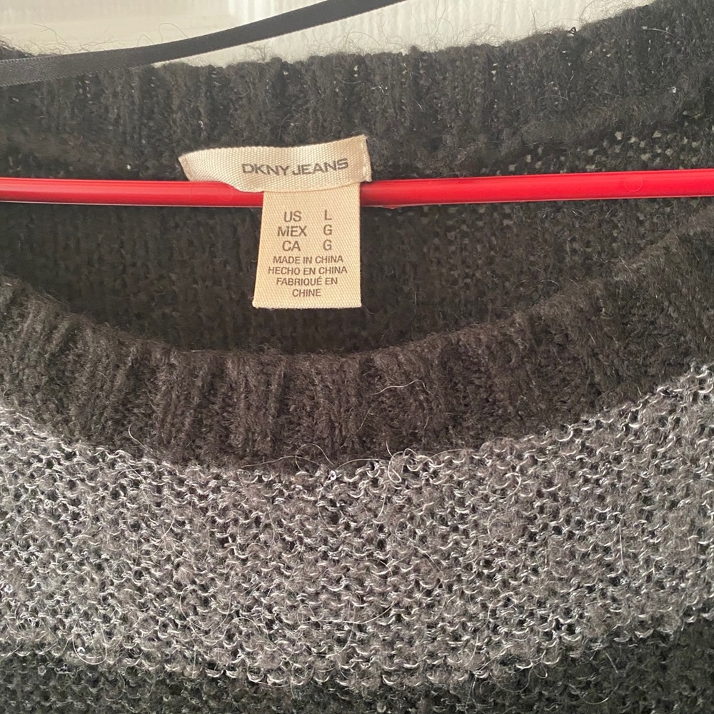 Sweater - Picture 2 of 2
